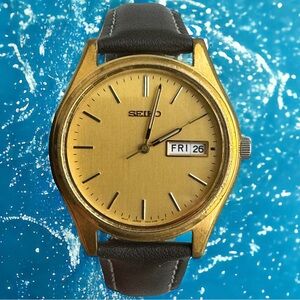 Seiko Goldtone Day/Date Mens Watch with a New Battery